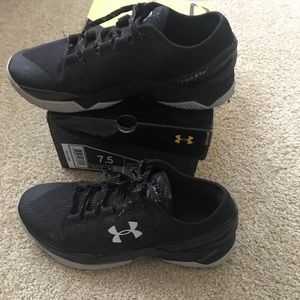 Curry Under Armour men’s shoes